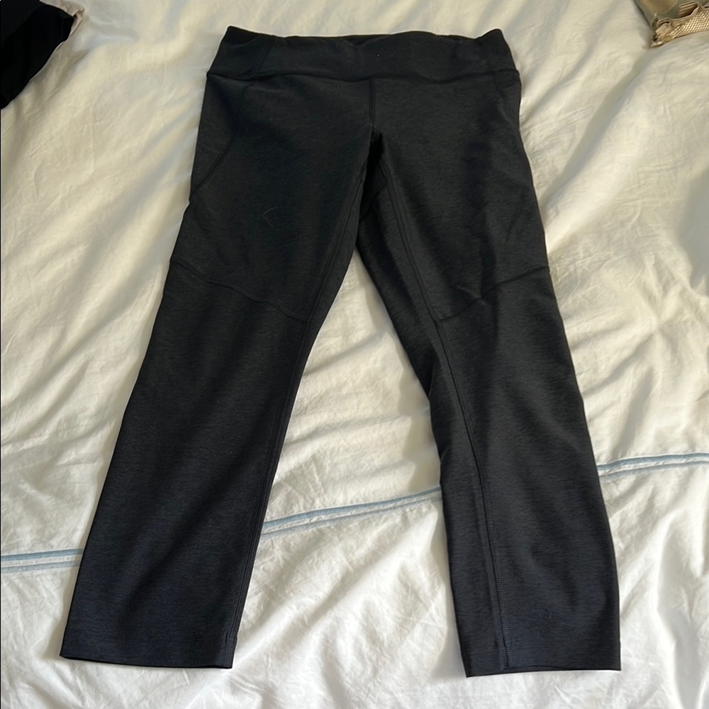 Outdoor Voices Capris Size Medium